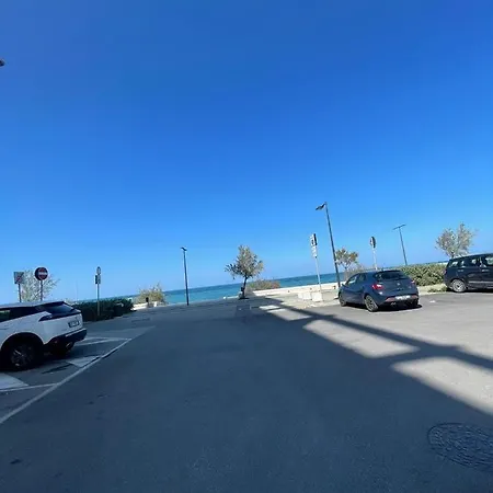 شقة Blue Wave باري